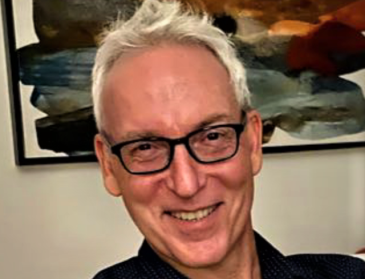 Darren  Schuettler portrait